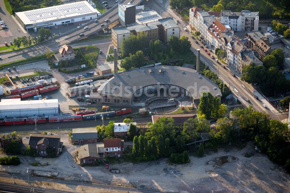 Halle (Saale) von oben - Museums- Gebäude- Ensemble des DB Museum an der Volkmannstraße im Ortsteil Gebiet der Doktor in Halle (Saale) im Bundesland Sachsen-Anhalt, Deutschland