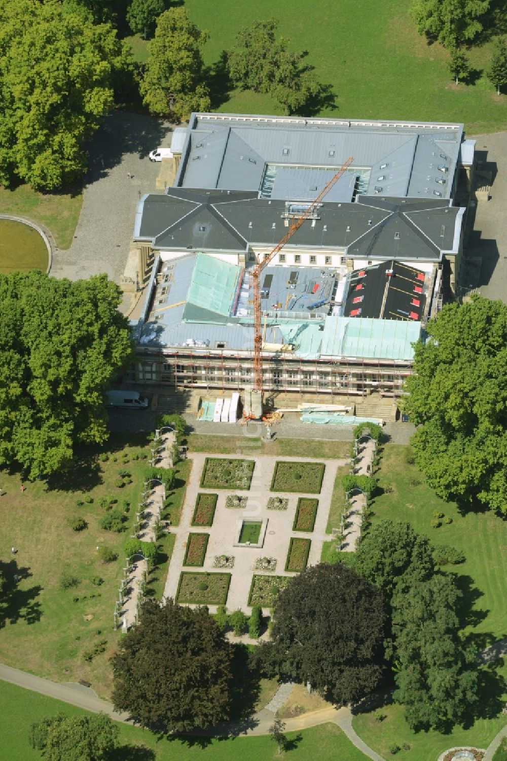 Luftbild Stuttgart - Museums- Gebäude- Ensemble Staatliches Museum für Naturkunde Rosensteinstraße in Stuttgart im Bundesland Baden-Württemberg