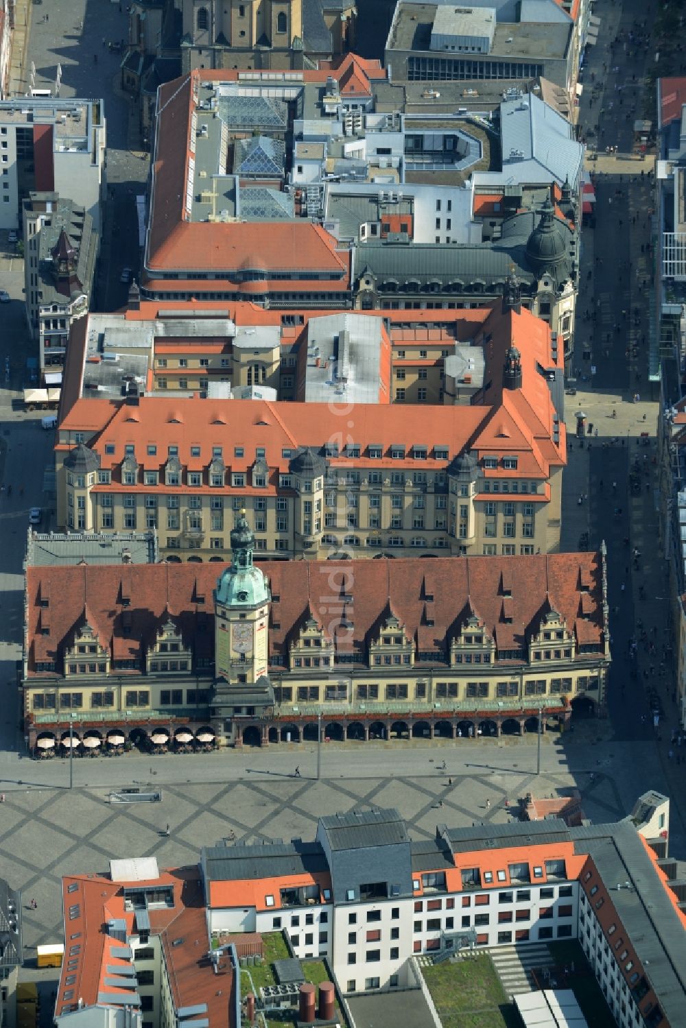 Luftaufnahme Leipzig - Museums- Gebäude- Ensemble Stadtgeschichtliches Museum Leipzig, Altes Rathaus in Leipzig im Bundesland Sachsen