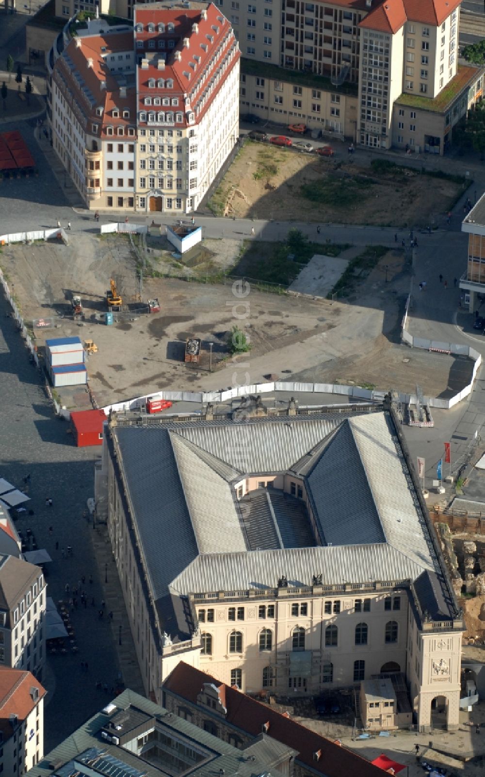 Luftbild Dresden - Museums- Gebäude- Ensemble Verkehrsmuseum Dresden im Ortsteil Innere Altstadt in Dresden im Bundesland Sachsen, Deutschland