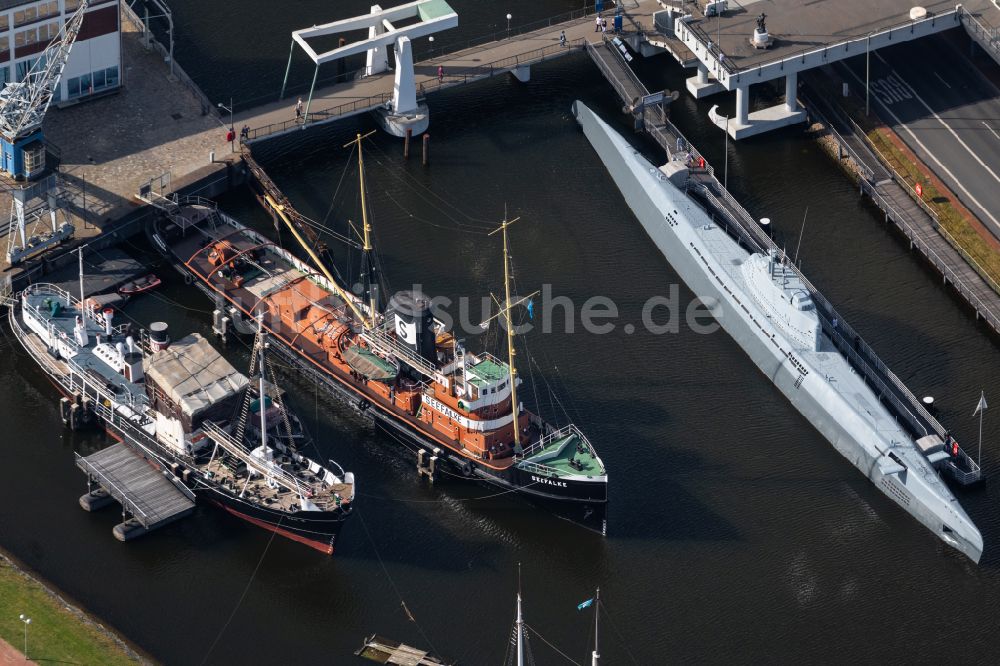 Bremerhaven aus der Vogelperspektive: Museums- Schiff Schiffbau- und Schifffahrtsmuseum in Bremerhaven im Bundesland Bremen