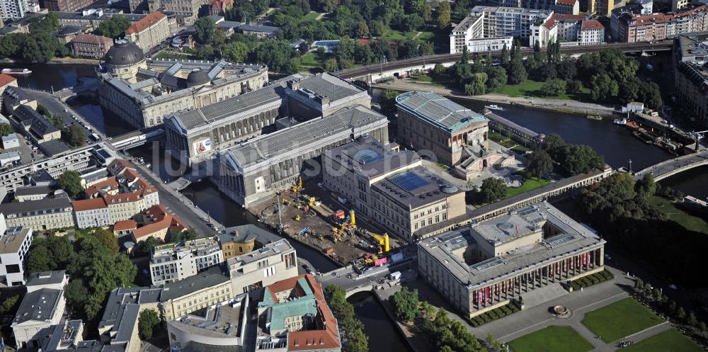 Berlin von oben - Museumsinsel