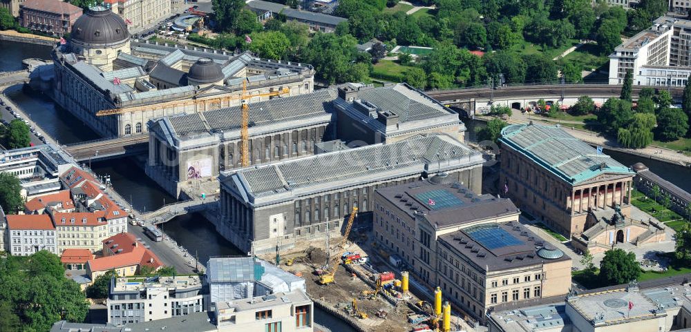 Berlin Mitte aus der Vogelperspektive: Museumsinsel in Berlin Mitte