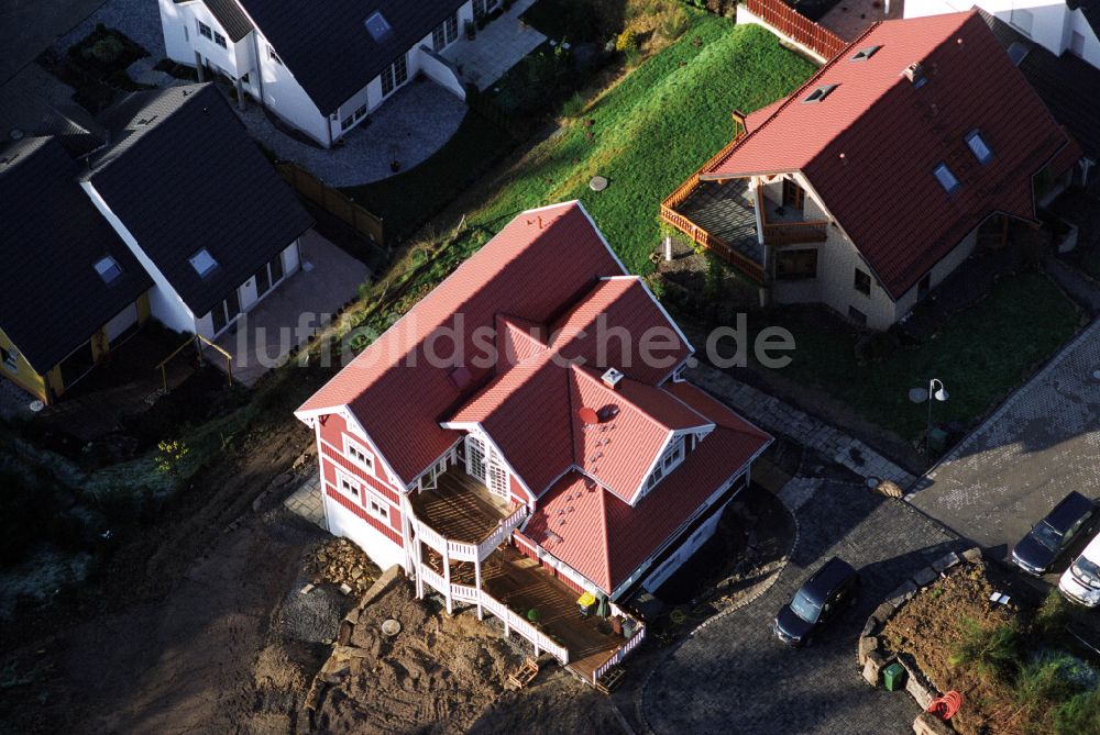 Engelskirchen aus der Vogelperspektive: Musterhaus- Einfamilienhaus in Engelskirchen im Bundesland Nordrhein-Westfalen, Deutschland