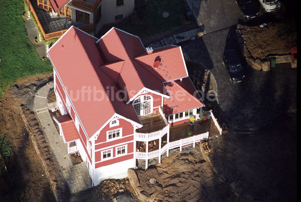 Engelskirchen aus der Vogelperspektive: Musterhaus- Einfamilienhaus in Engelskirchen im Bundesland Nordrhein-Westfalen, Deutschland