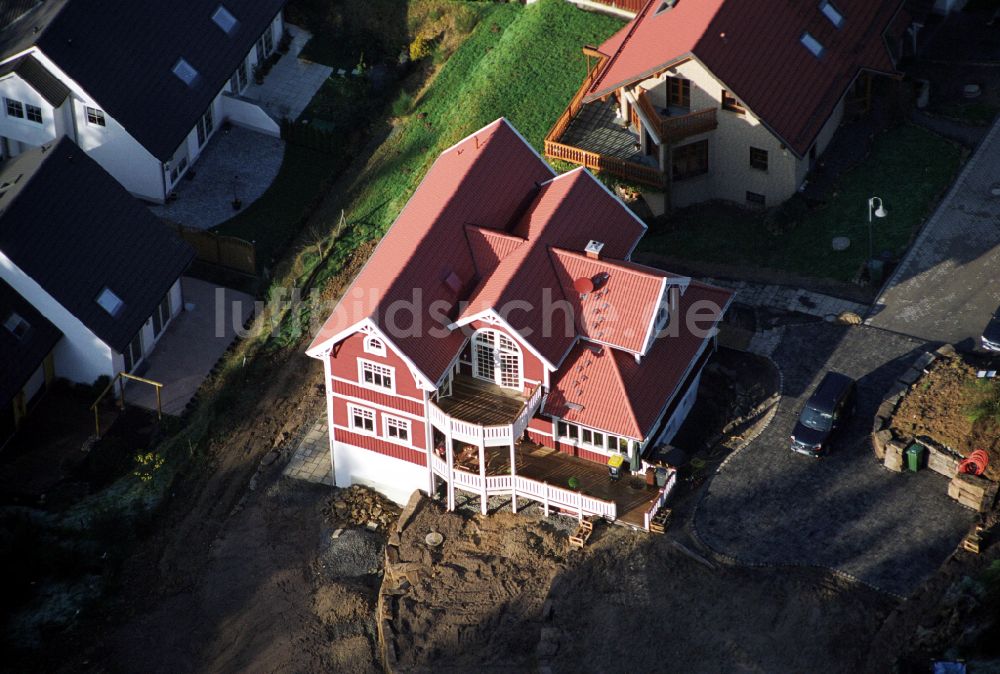 Engelskirchen aus der Vogelperspektive: Musterhaus- Einfamilienhaus in Engelskirchen im Bundesland Nordrhein-Westfalen, Deutschland