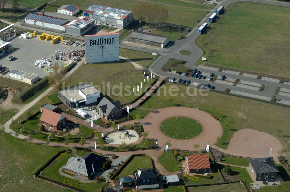 Grebs von oben - Musterhaus- Einfamilienhaus- Siedlung in Grebs im Bundesland Brandenburg, Deutschland