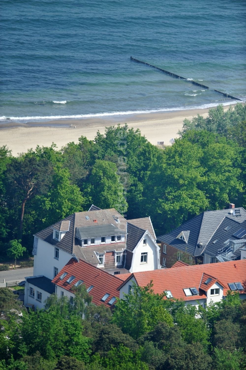 Kühlungsborn aus der Vogelperspektive: Mutter-Kind-Kurhaus der AWO Sano gGmbH am Ostseestrand von Kühlungsborn in Mecklenburg-Vorpommern