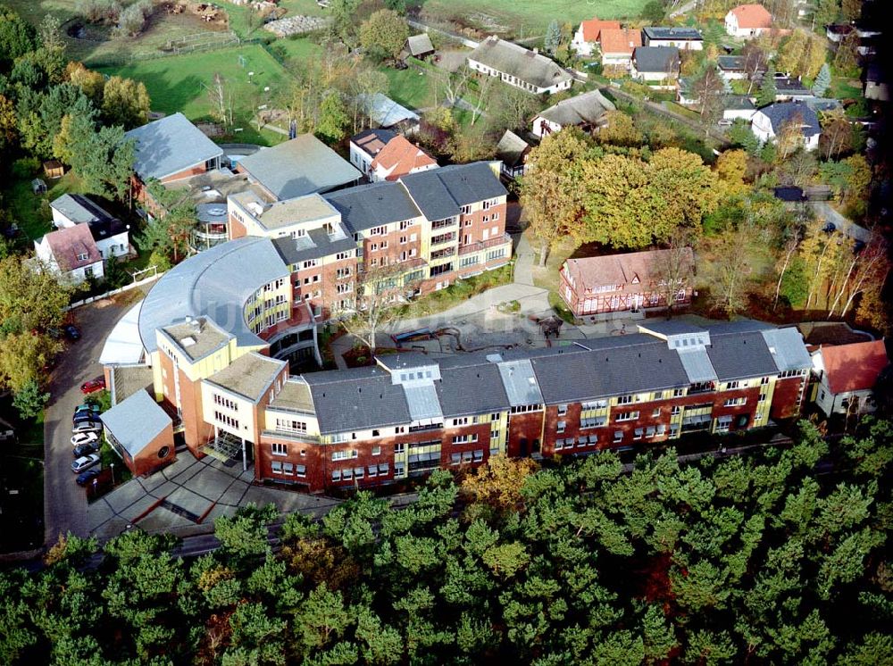 Seeheilbad Graal-Müritz / Mecklenburg - Vorpommern von oben - Mutter- und Kind Kurhaus Tannenhof im Seeheilbad Graal-Müritz in Mecklenburg - Vorpommern.