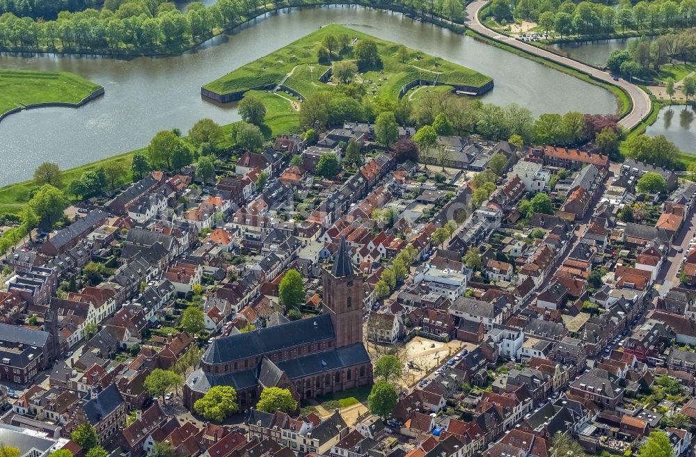 Naarden aus der Vogelperspektive: Naarden in Nordholland in den Niederlanden