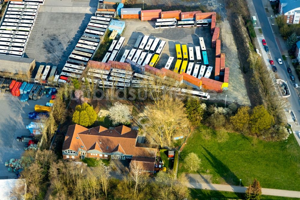 Hamm von oben - Nahverkehrs- und Bus- Depot der Städtischen Verkehrsbetriebe am Hellweg in Hamm im Bundesland Nordrhein-Westfalen, Deutschland