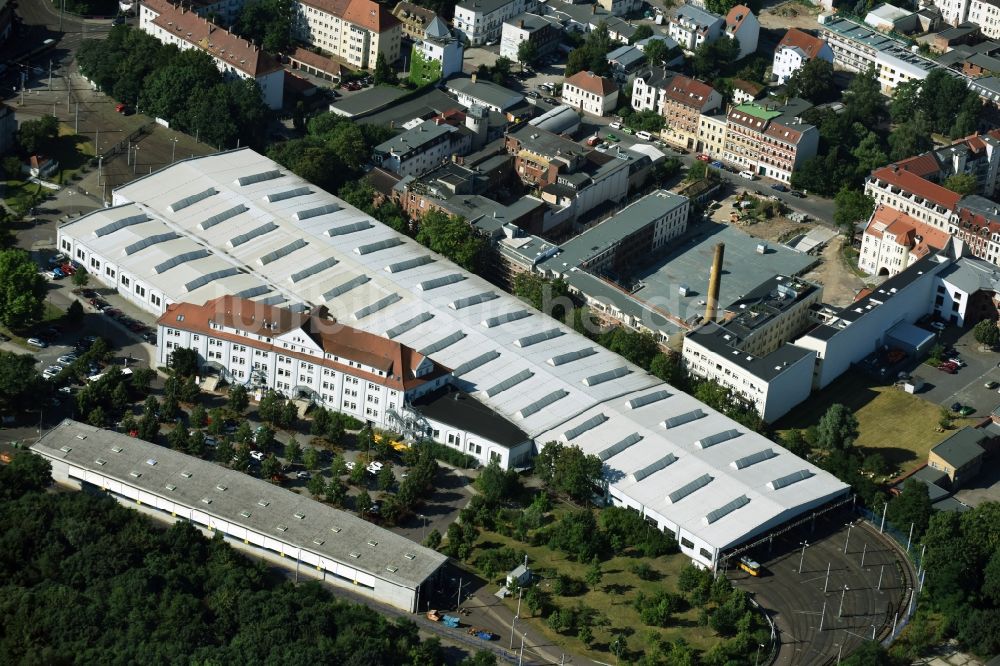 Leipzig von oben - Nahverkehrs- und Tram- Straßenbahn- Depot der Städtischen Verkehrsbetriebe Leipziger Stadtverkehrsbetriebe (LSVB) GmbH in Leipzig im Bundesland Sachsen