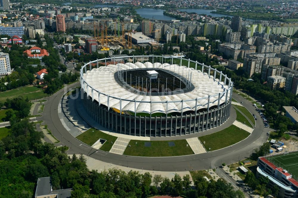 Bukarest aus der Vogelperspektive: National Arena - Stadion in Bukarest in Rumänien