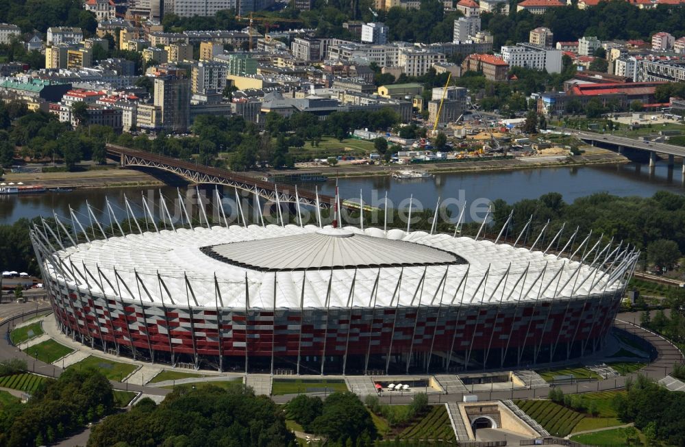 Luftbild Warschau - National Stadion im Stadtteil Praga am Weichselufer in Warschau in Polen