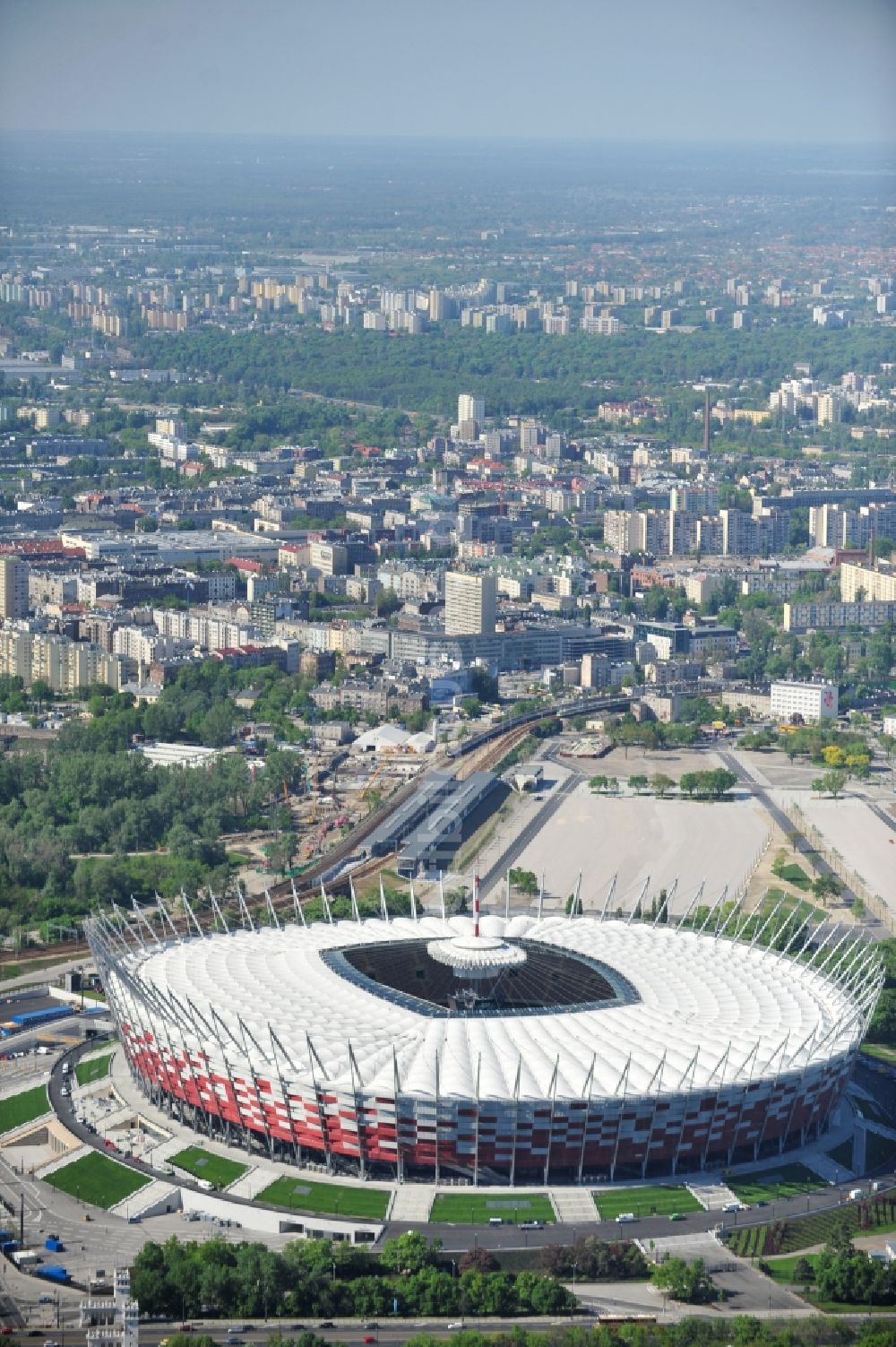 Warschau aus der Vogelperspektive: National Stadion Warschau / Warszawa - soccer stadium vor dem Start der Fußball- Europameisterschaft EM 2012