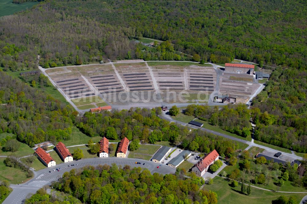 Luftbild Weimar - Nationale Mahn- und Gedenkstätte der DDR Buchenwald im Ortsteil Ettersberg in Weimar im Bundesland Thüringen, Deutschland