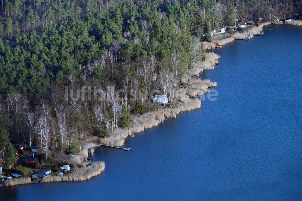 Gräfenhainichen aus der Vogelperspektive: Naturcampingplatz mit Bungalows in Gräfenhainichen im Bundesland Sachsen-Anhalt, Deutschland