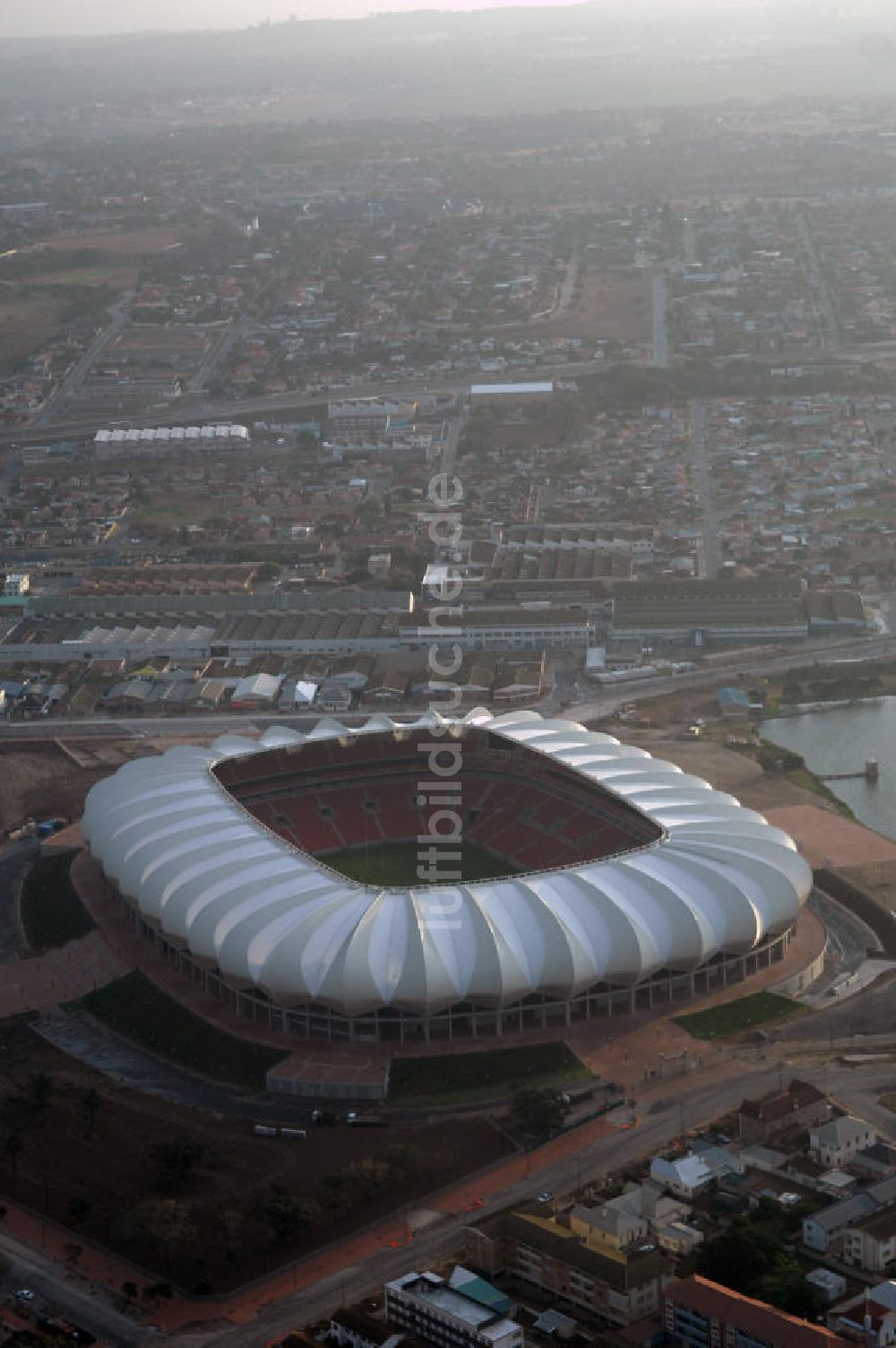 Port Elizabeth von oben - Nelson-Mandela-Bay-Stadion / Stadium in Port Elizabeth in Südafrika / South Africa