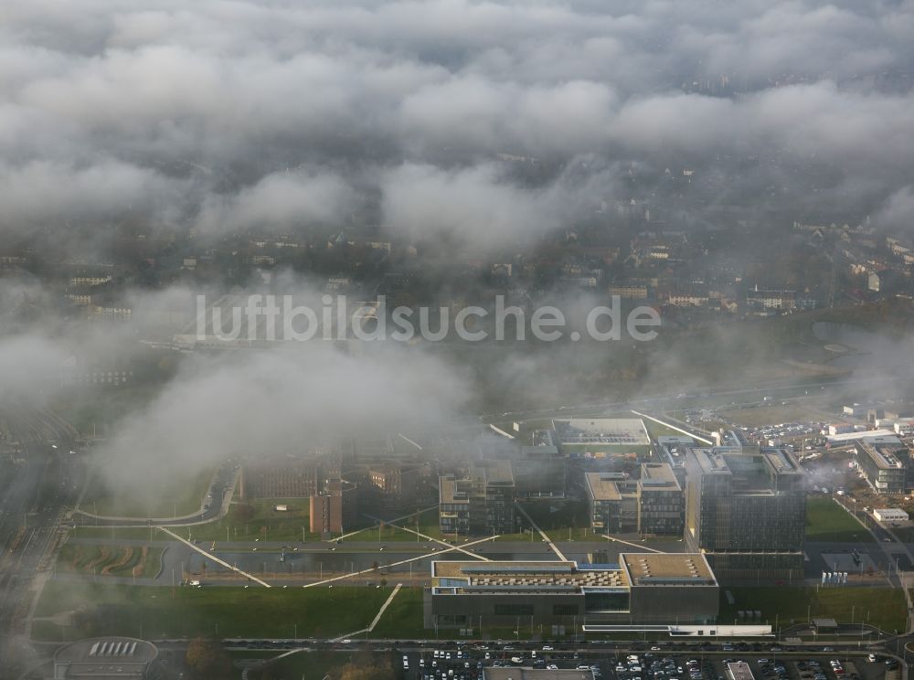 Luftaufnahme Essen - Neu - Bauten und Industrie - Gebiet an der Altendorfer Straße Ecke Berthold-Beitz-Boulevard im Stadtteil Westviertel in Essen im Bundesland Nordrhein-Westfalen