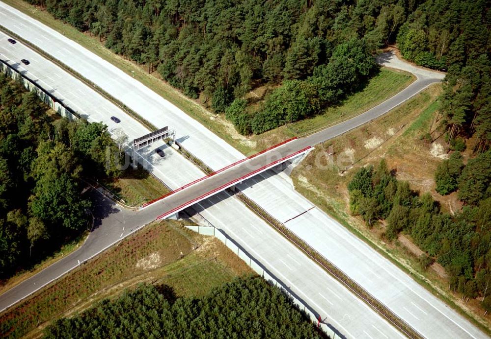 Luftaufnahme Königs Wusterhausen - neu erbaute Brücke an der Bundesautobahn A10 am südlichen Berliner Ring bei Königs Wusterhausen