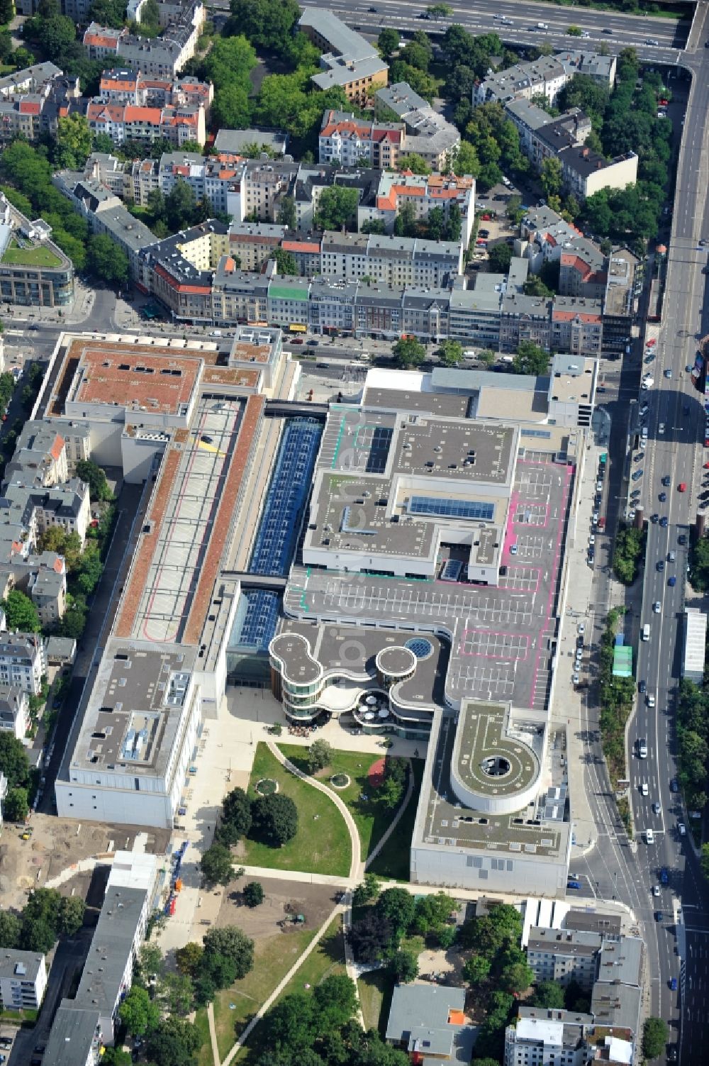 Luftaufnahme Berlin - Neu errichtetes Einkaufszentrums Boulevard Berlin