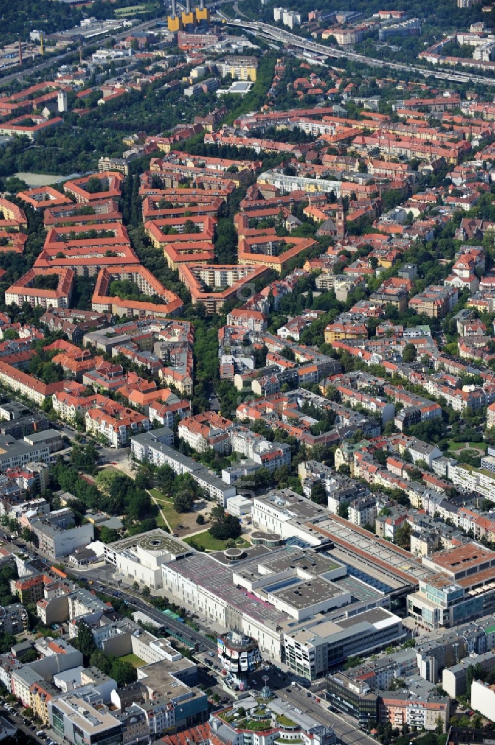 Berlin von oben - Neu errichtetes Einkaufszentrums Boulevard Berlin