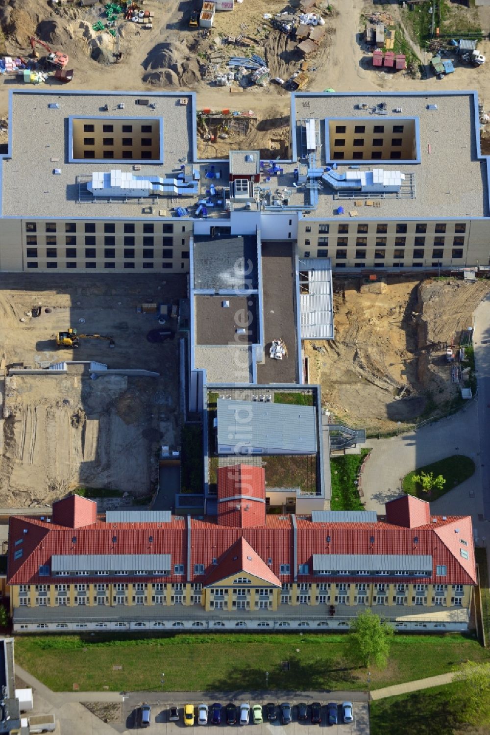 Luftbild Berlin - Neu- und Umbau der Psychiatrischen Klinik Vivantes Klinikum Hellersdorf in Berlin