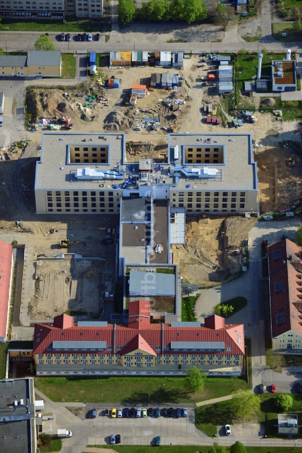 Luftaufnahme Berlin - Neu- und Umbau der Psychiatrischen Klinik Vivantes Klinikum Hellersdorf in Berlin