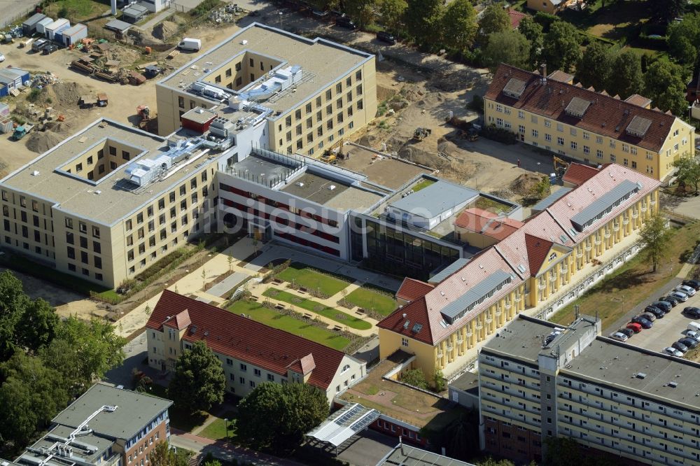 Berlin aus der Vogelperspektive: Neu- und Umbau der Psychiatrischen Klinik Vivantes Klinikum Hellersdorf in Berlin