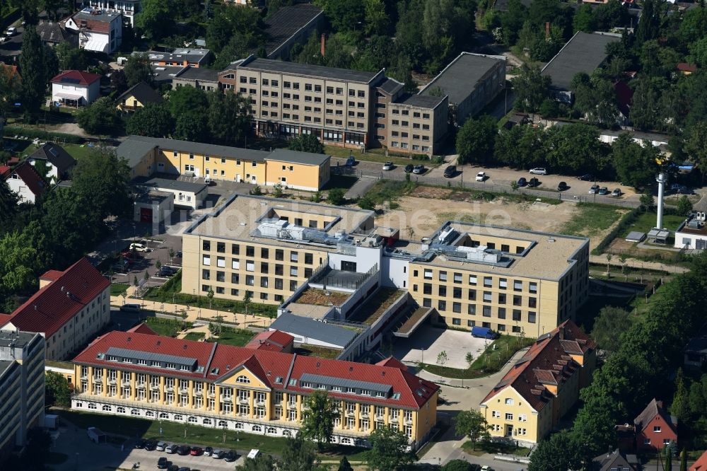 Berlin von oben - Neu- und Umbau der Psychiatrischen Klinik Vivantes Klinikum Hellersdorf in Berlin