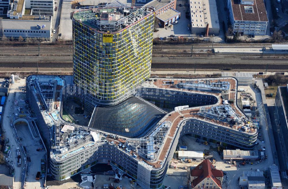 München von oben - Neubau der ADAC Zentrale in München