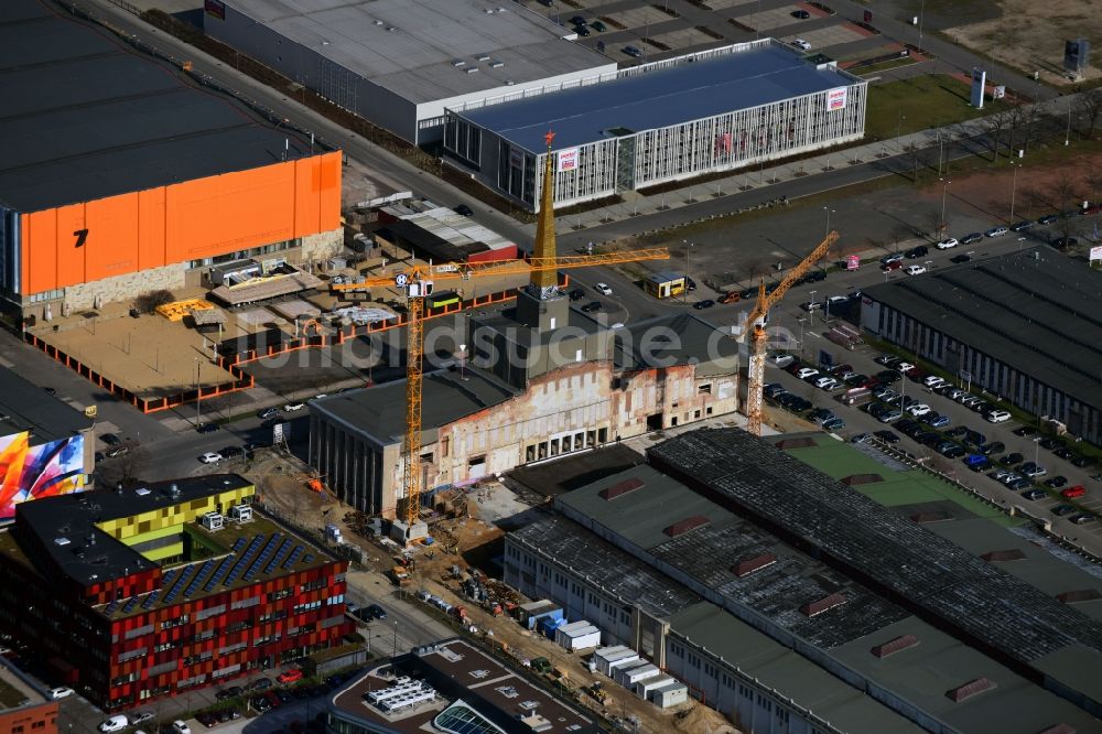 Leipzig von oben - Neubau des Archiv- Gebäudes Stadtarchiv in der ehemaligen Messehalle 12 Achilleion in Leipzig im Bundesland Sachsen, Deutschland