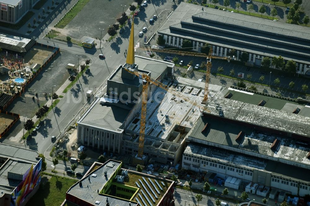 Leipzig aus der Vogelperspektive: Neubau des Archiv- Gebäudes Stadtarchiv in der ehemaligen Messehalle 12 Achilleion in Leipzig im Bundesland Sachsen, Deutschland