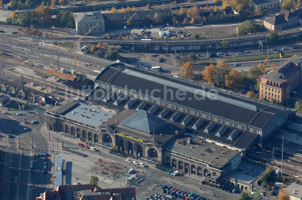 Luftbild Dresden - Neubau der Bahnbrücken am Bahnhof Dresden-Neustadt