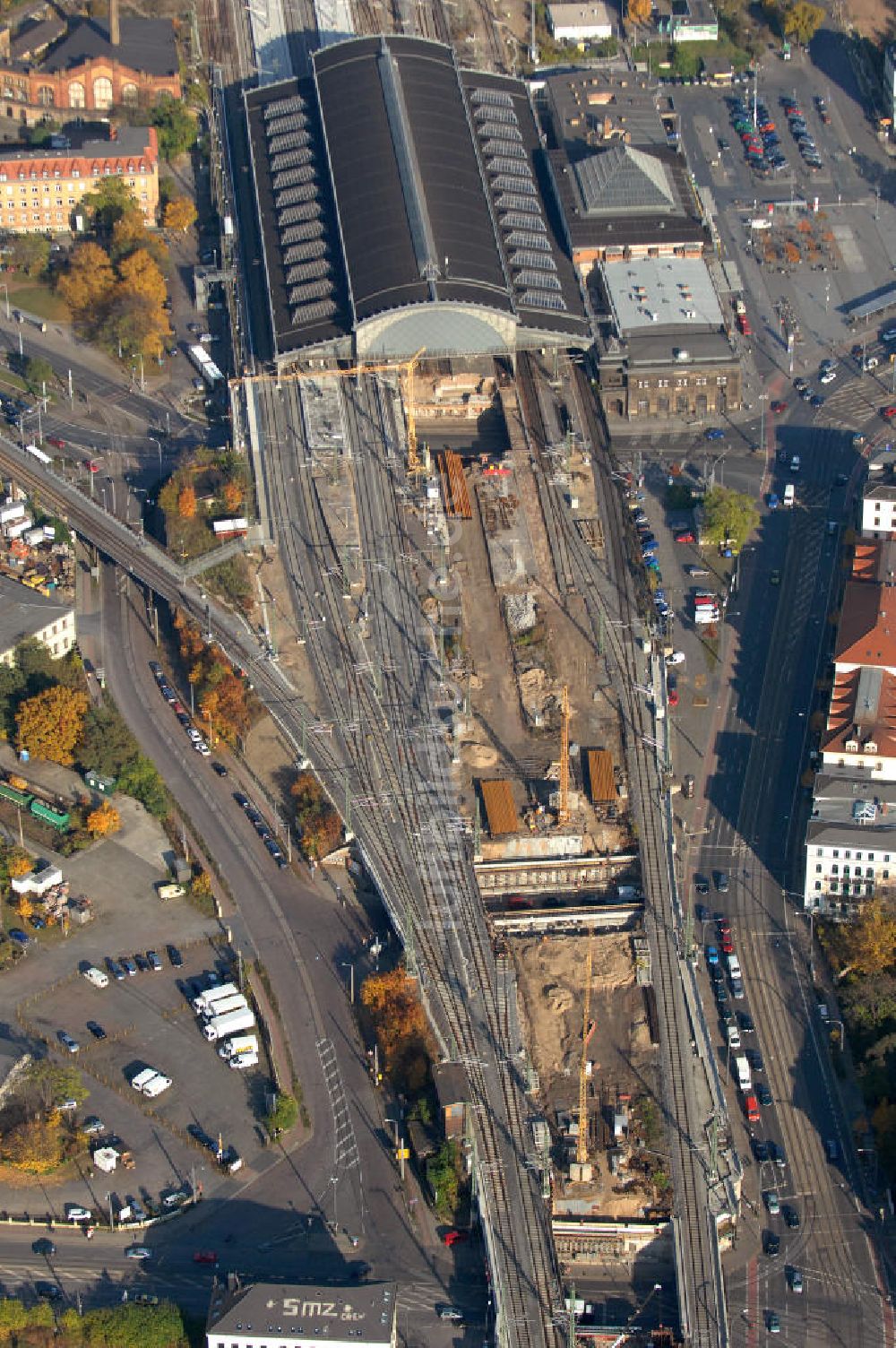 Luftaufnahme Dresden - Neubau der Bahnbrücken am Bahnhof Dresden-Neustadt