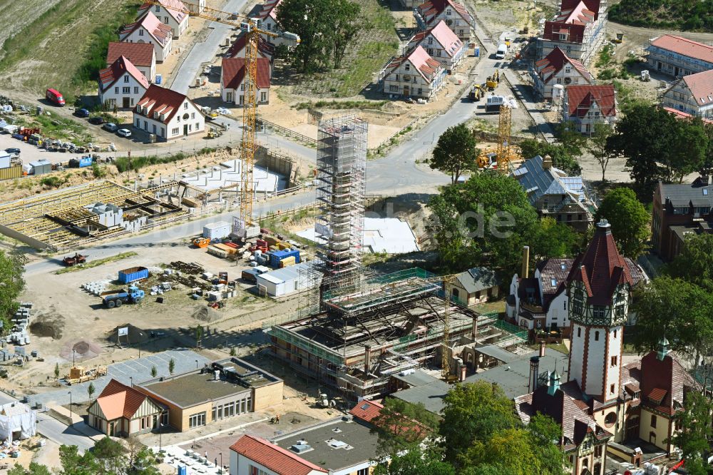 Beelitz aus der Vogelperspektive: Neubau am Baudenkmal Heizkraftwerk Beelitz-Heilstätten in Beelitz im Bundesland Brandenburg, Deutschland