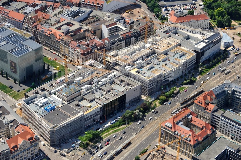 Leipzig von oben - Neubau- Baustelle Einkaufscenter Center Höfe am Brühl Leipzig