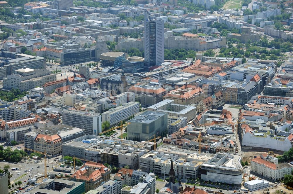 Luftaufnahme Leipzig - Neubau- Baustelle Einkaufscenter Center Höfe am Brühl Leipzig