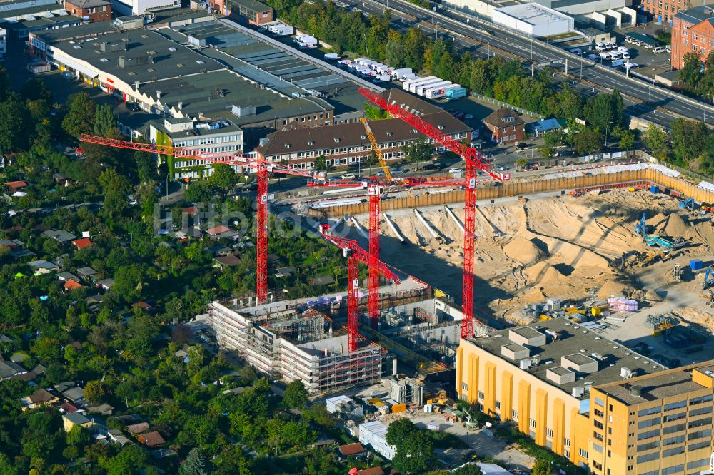 Luftaufnahme Berlin - Neubau- Baustelle im Gewerbegebiet Gewerbehöfequartier Go West in Berlin, Deutschland