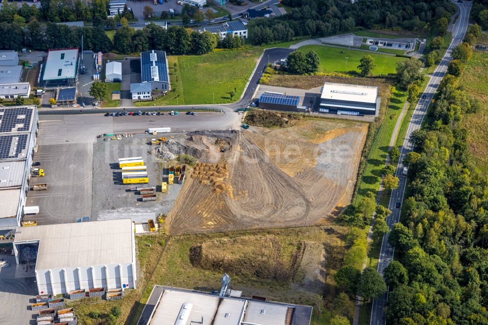 Luftbild Meschede - Neubau- Baustelle im Gewerbegebiet Am Heerweg in Meschede im Bundesland Nordrhein-Westfalen, Deutschland