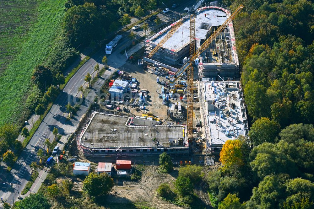 Berlin aus der Vogelperspektive: Neubau- Baustelle im Gewerbegebiet Karo Neun im Ortsteil Blankenburg in Berlin, Deutschland