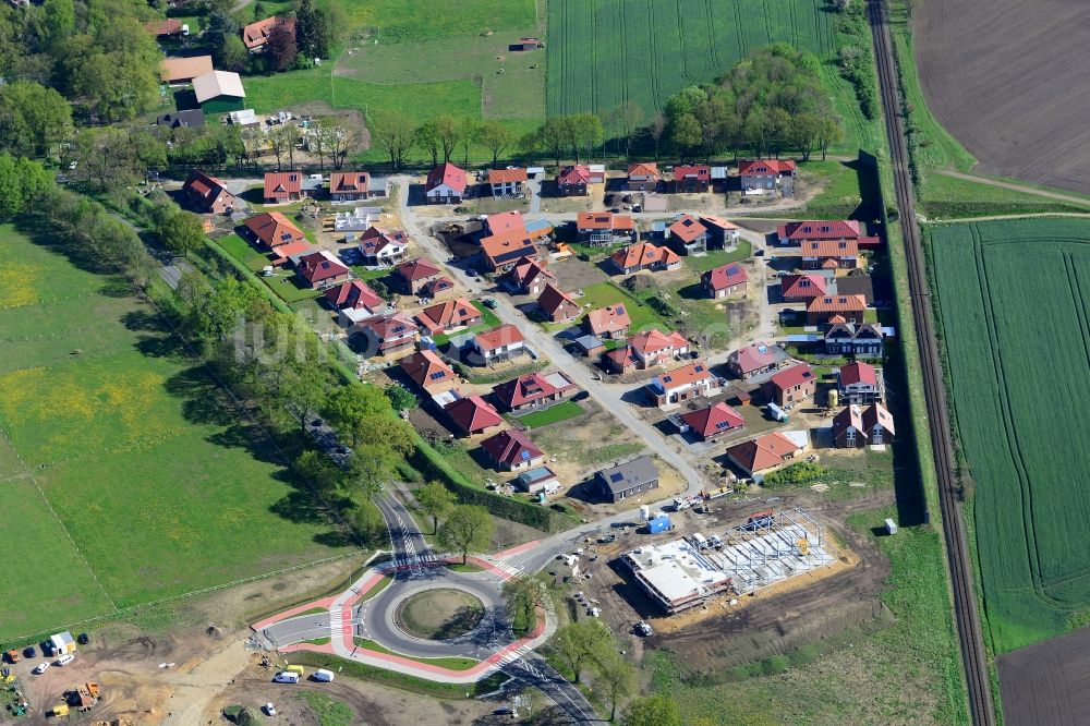 Stade aus der Vogelperspektive: Neubau- Baustelle Heidesiedlung Riensförde in Stade im Bundesland Niedersachsen, Deutschland