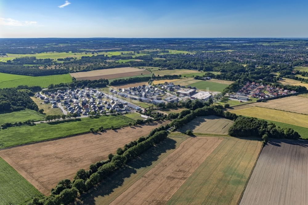 Stade aus der Vogelperspektive: Neubau- Baustelle Heidesiedlung Riensförde in Stade im Bundesland Niedersachsen, Deutschland