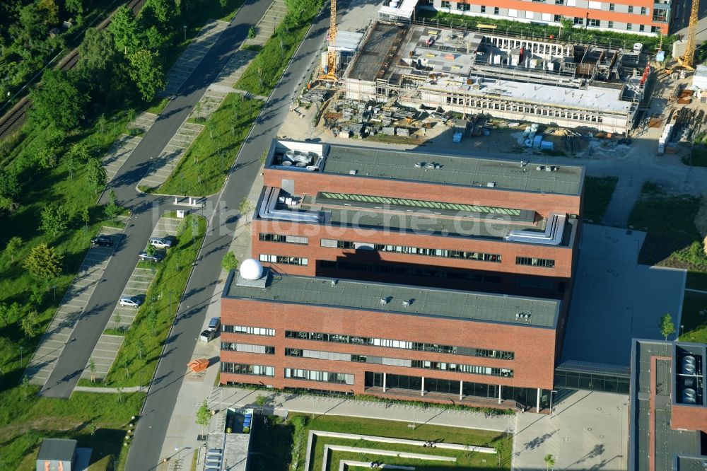 Luftbild Rostock - Neubau- Baustelle Instituts für Chemie an der Albert-Einstein-Straße in Rostock im Bundesland Mecklenburg-Vorpommern, Deutschland