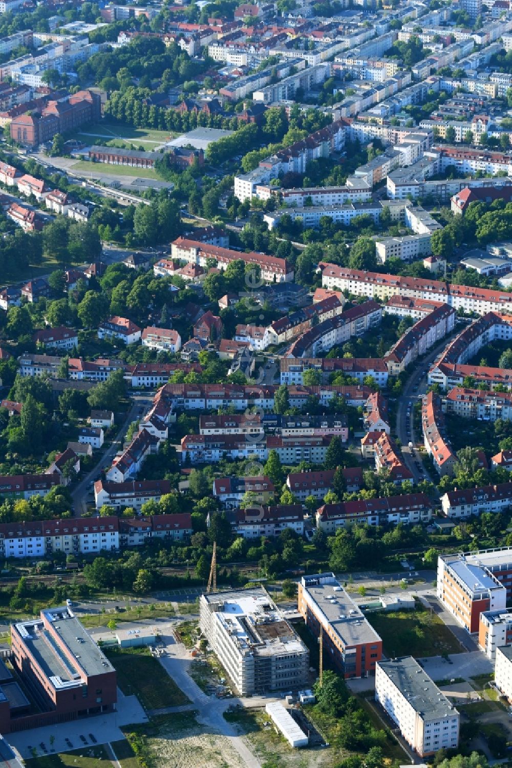 Rostock aus der Vogelperspektive: Neubau- Baustelle Instituts für Chemie an der Albert-Einstein-Straße in Rostock im Bundesland Mecklenburg-Vorpommern, Deutschland