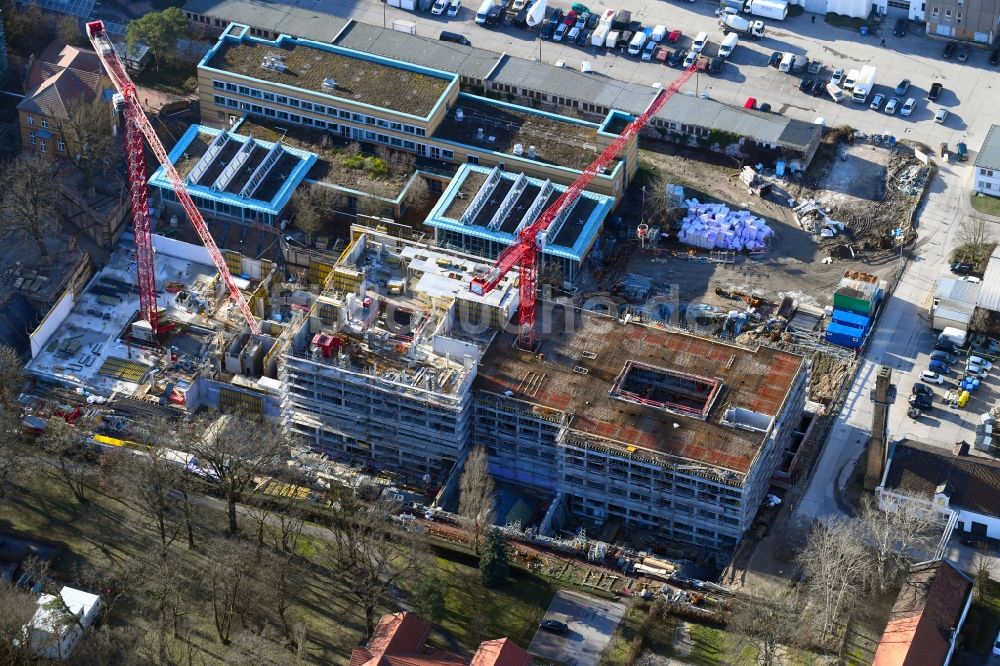 Berlin von oben - Neubau- Baustelle für ein Rehabilitationszentrum der Rehaklinik im Ortsteil Marzahn in Berlin, Deutschland