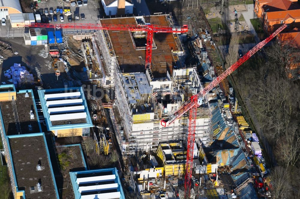 Berlin von oben - Neubau- Baustelle für ein Rehabilitationszentrum der Rehaklinik im Ortsteil Marzahn in Berlin, Deutschland