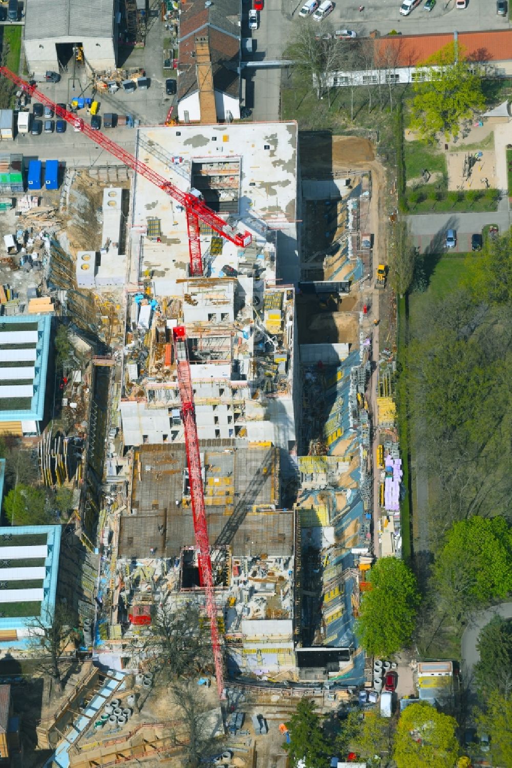 Berlin aus der Vogelperspektive: Neubau- Baustelle für ein Rehabilitationszentrum der Rehaklinik im Ortsteil Marzahn in Berlin, Deutschland