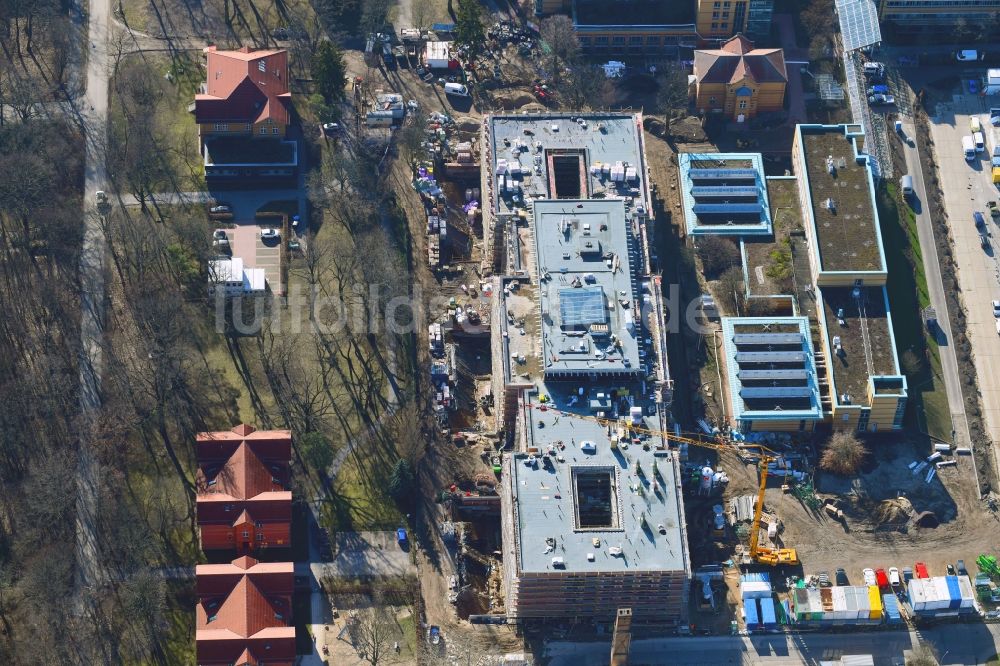 Berlin aus der Vogelperspektive: Neubau- Baustelle für ein Rehabilitationszentrum der Rehaklinik im Ortsteil Marzahn in Berlin, Deutschland