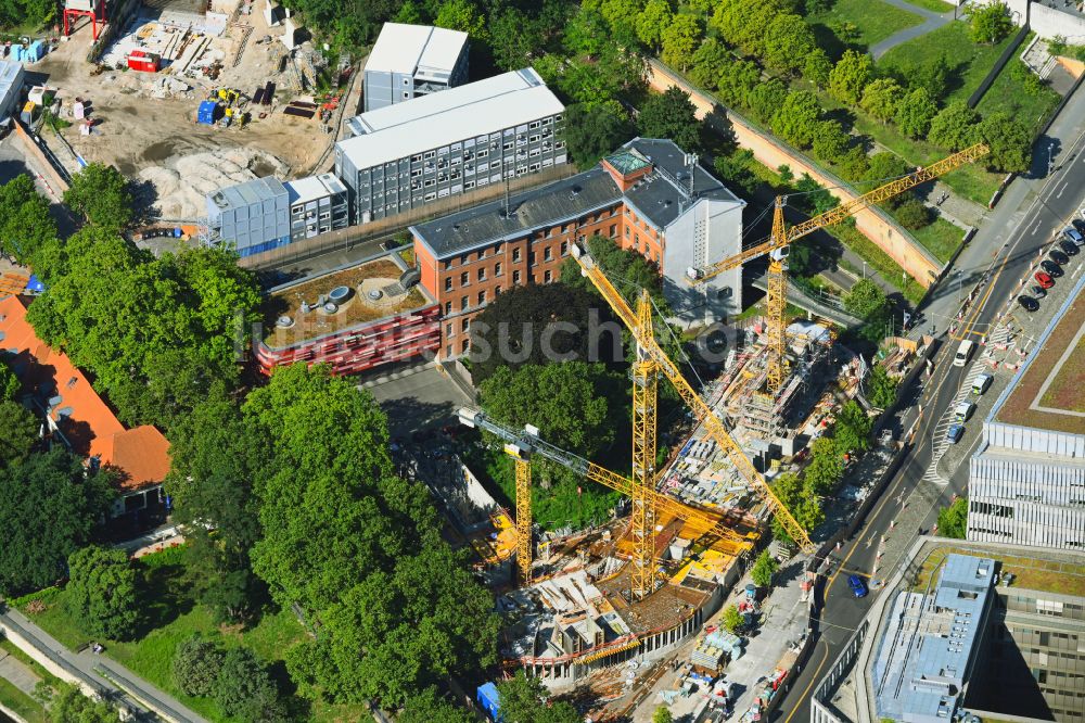 Luftbild Berlin - Neubau- Baustelle Verwaltungsgebäude des Bundespräsidialamt im Ortsteil Moabit in Berlin, Deutschland